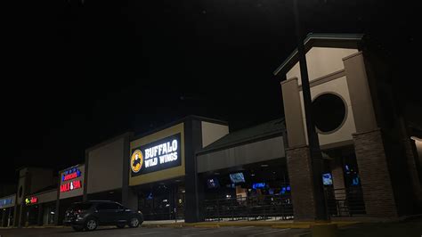 buffalo wild wings atascocita texas